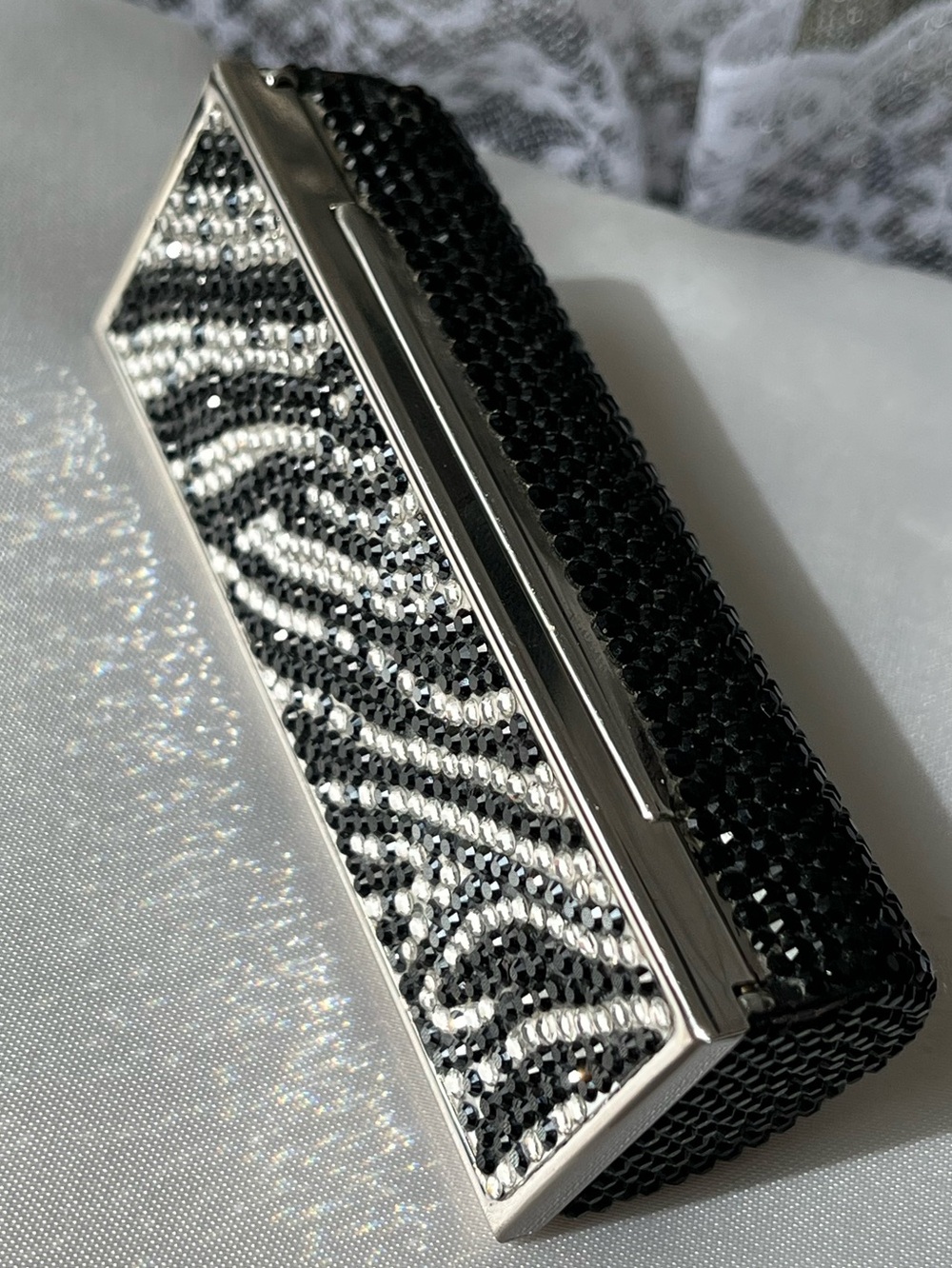 Judith Leiber🖤Black White 🤍Crystal Zebra 🦓 Print Lipstick Clutch Compact, EUC